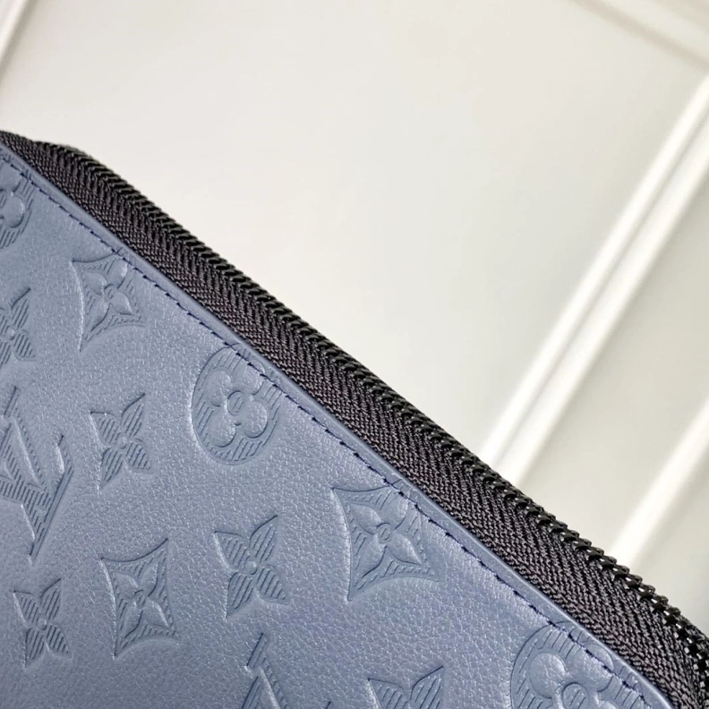 LX Wallets SportInspired 739