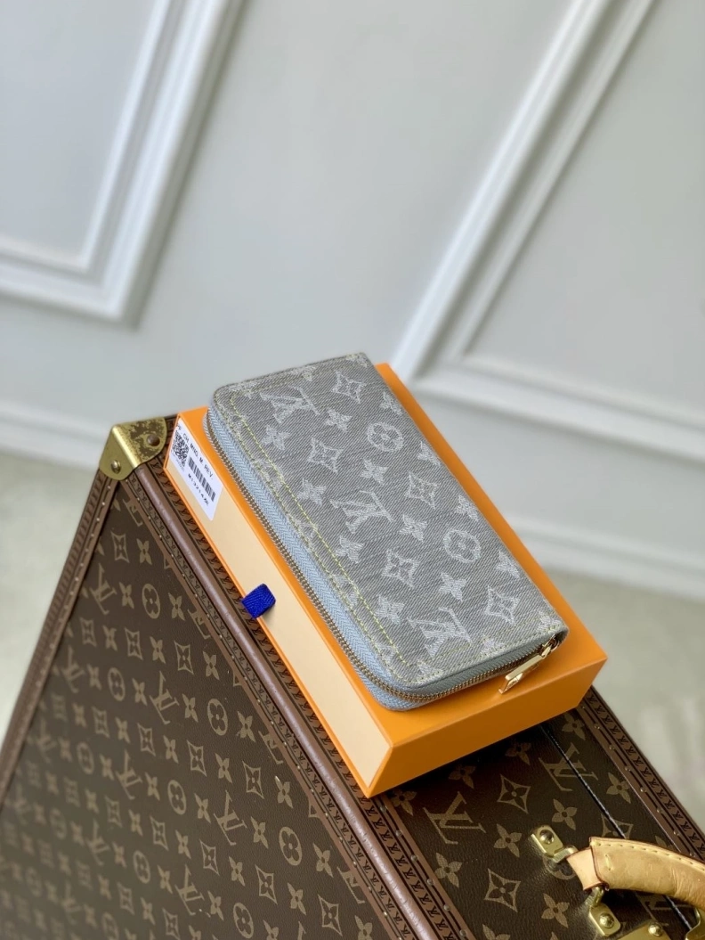 Popular LX Wallets 783