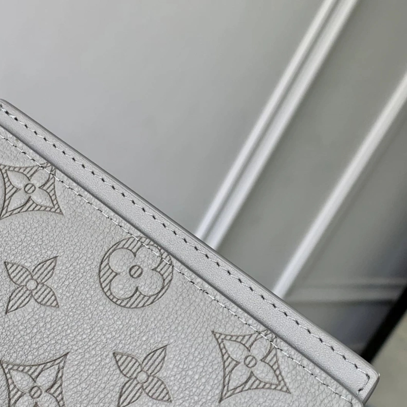 LX Wallets StreetReady 733