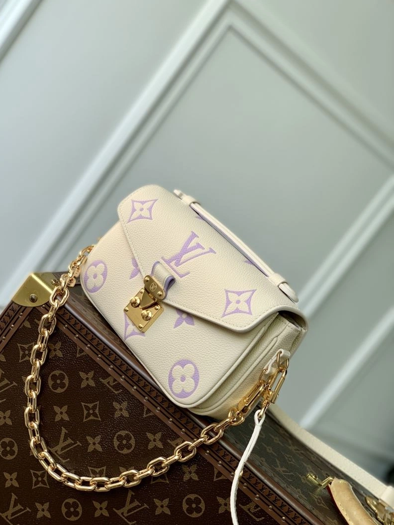 LX Top Handle Bags Compact 88