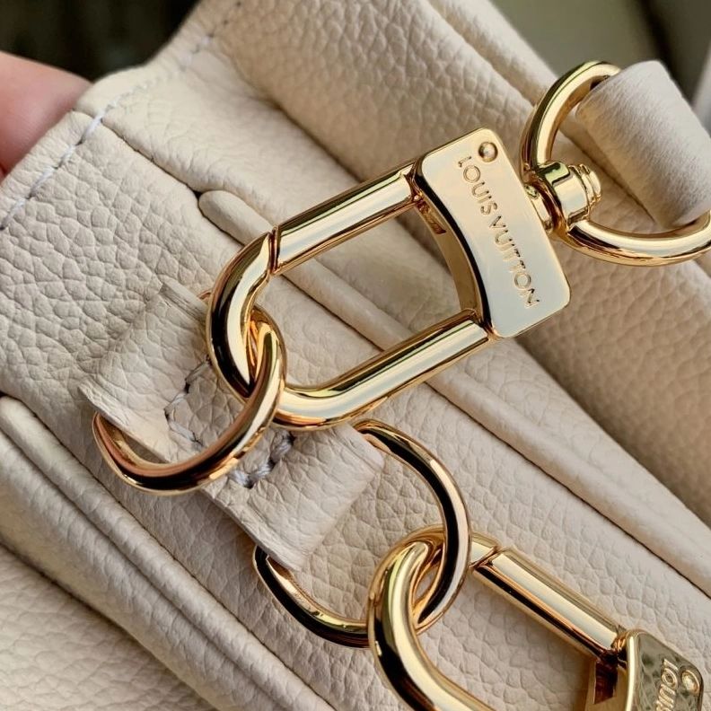 LX Top Handle Bags Compact 88