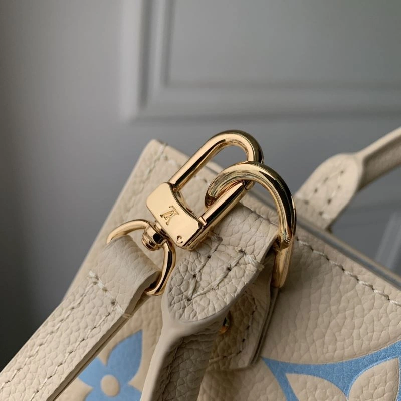 LX Top Handle Bags Bold 6646