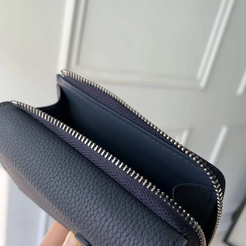Functional LX Wallets 6561