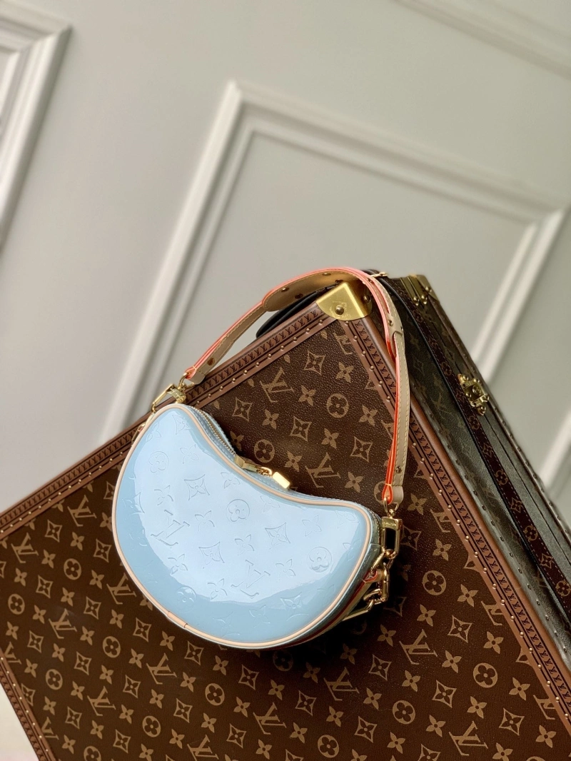 Timeless LX Top Handle Bags 6226