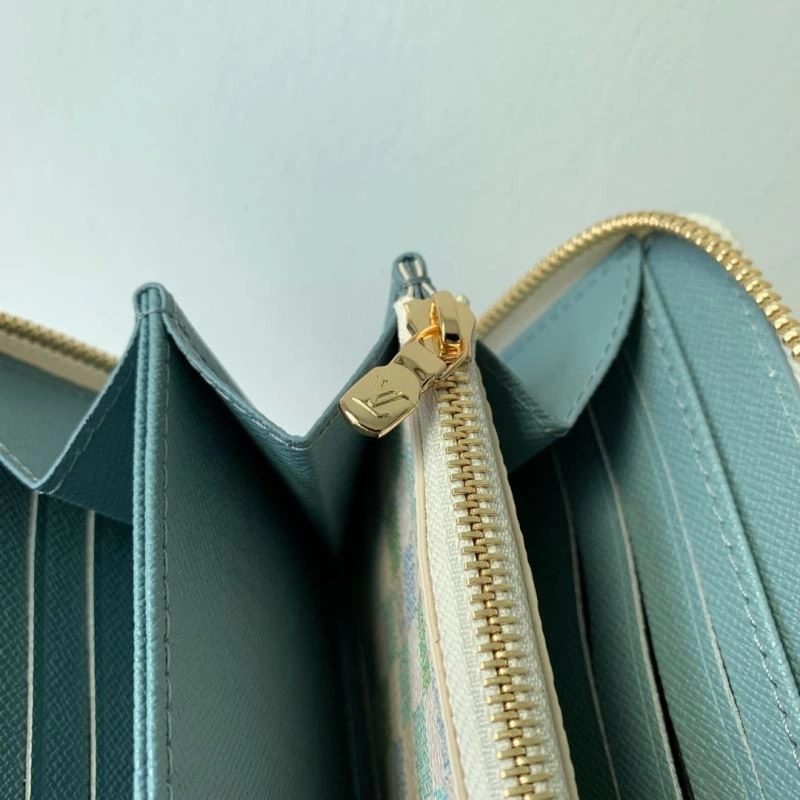 LX Wallets Fashionable 5640
