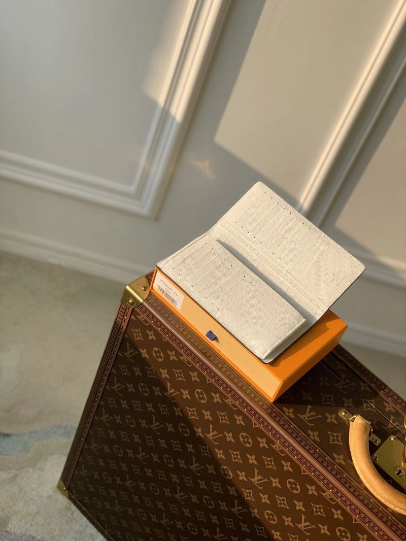 Functional LX Wallets 5648