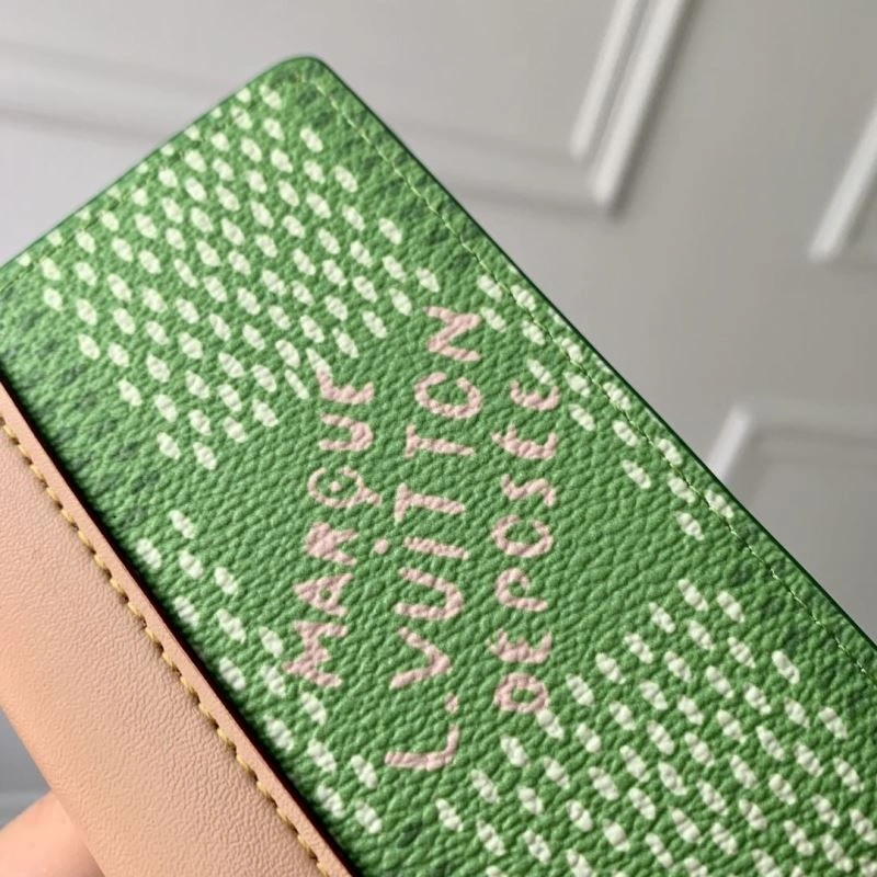 Vibrant LX Wallets 5641