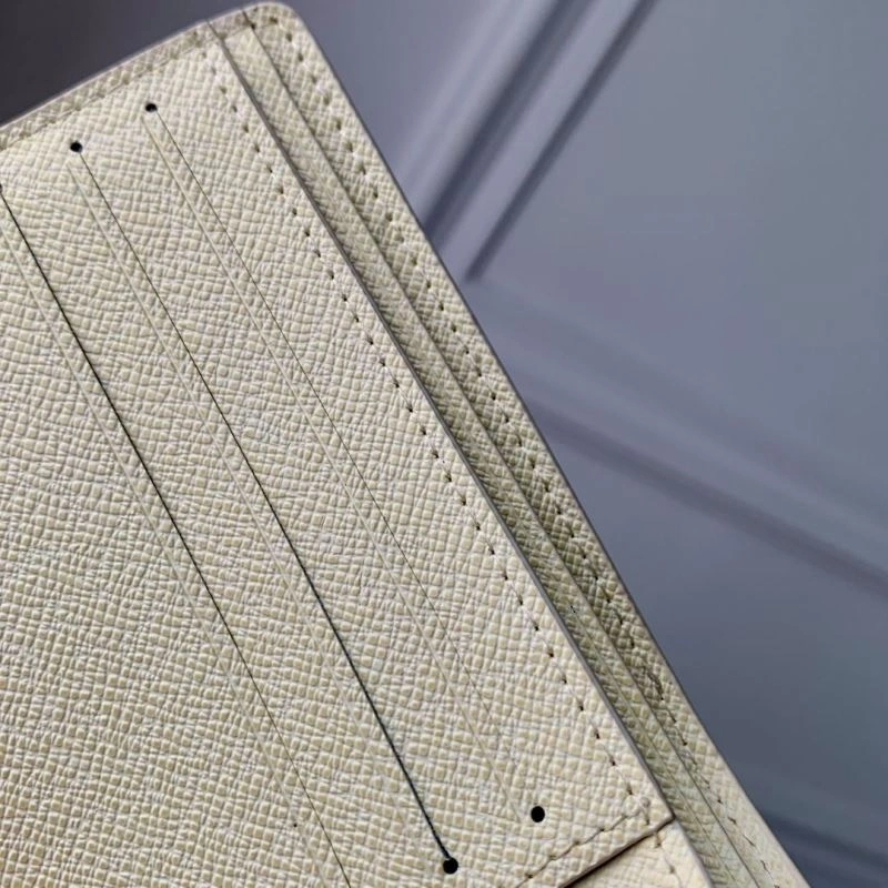 Unique LX Wallets 5653