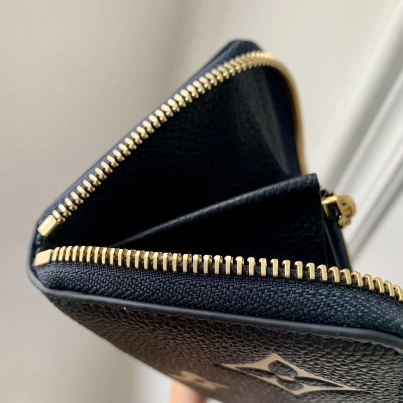 LX Wallets SportInspired 5607
