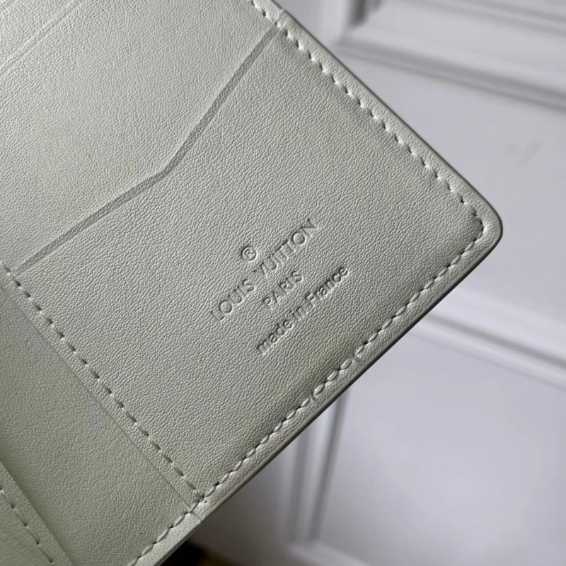 LX Wallets Refined 5616