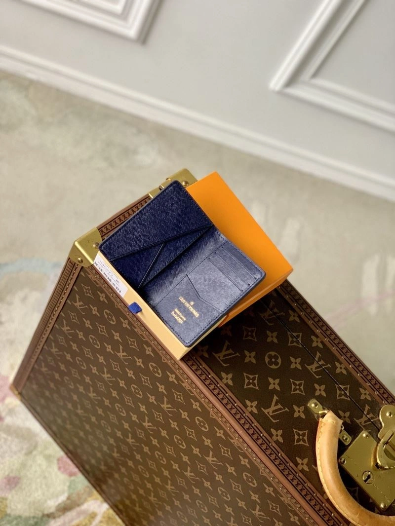 Breathable LX Wallets 5630