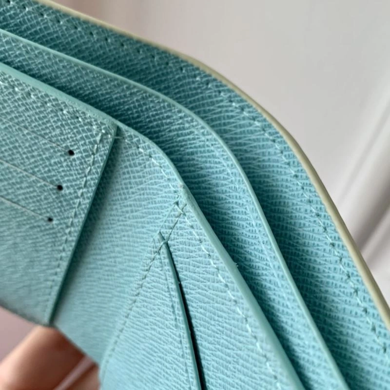 EyeCatching LX Wallets 5598