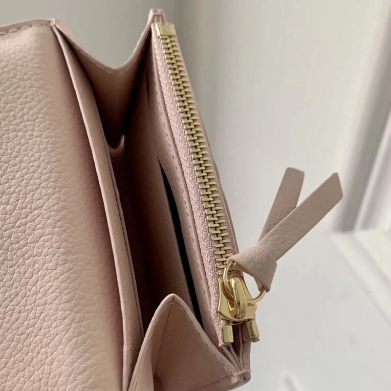 Lightweight LX Wallets 5575