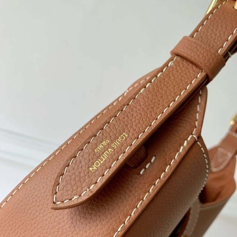 LX Top Handle Bags Bold 5688