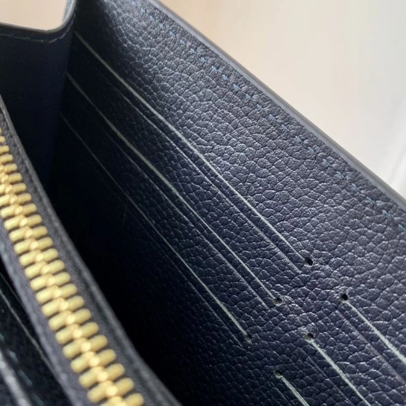 Refined LX Wallets 5587