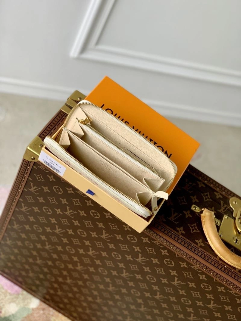 LX Wallets Practical 5574
