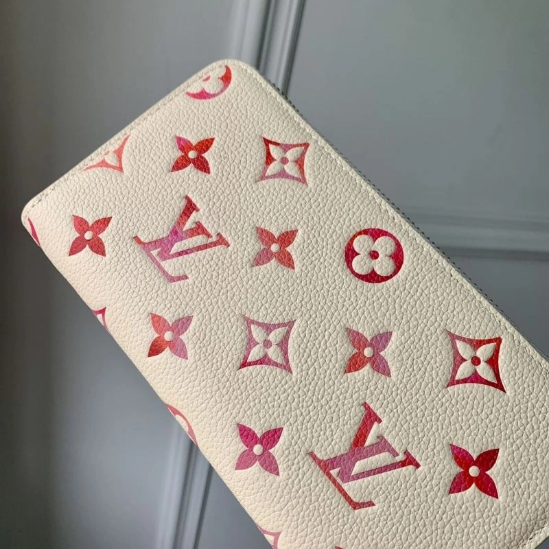 LX Wallets Practical 5574