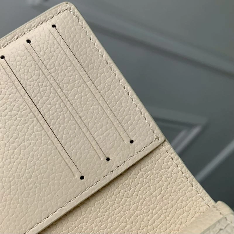 WellDesigned LX Wallets 5570