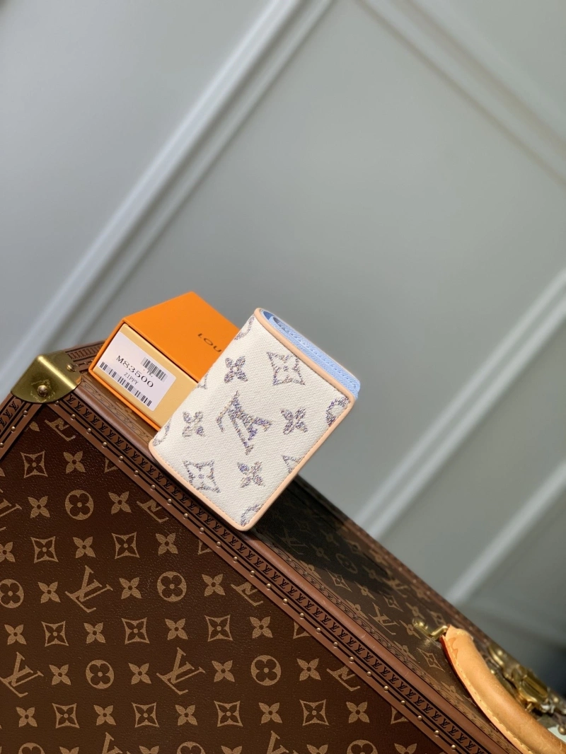 Affordable LX Wallets 4347