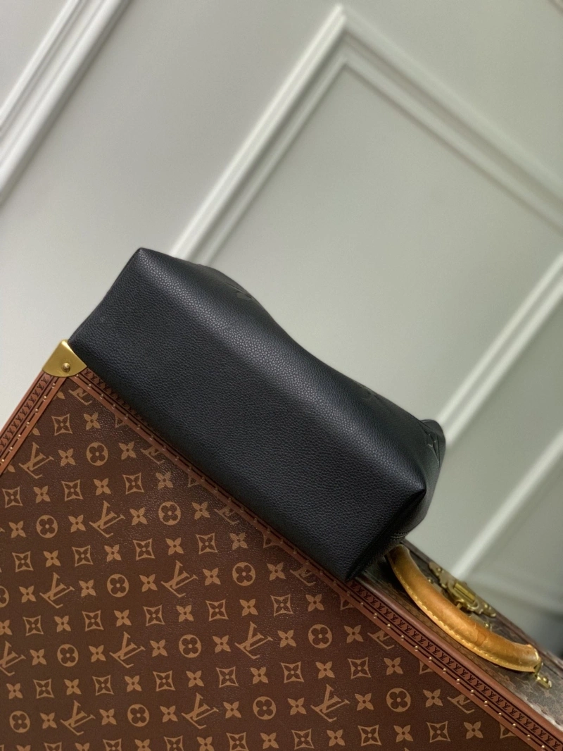 GoAnywhere LX Top Handle Bags 4388
