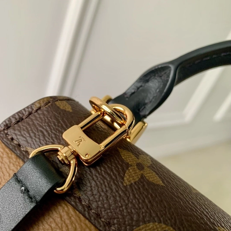 LX Top Handle Bags Resilient 4386