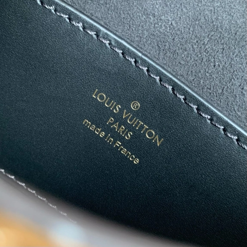 LX Top Handle Bags Resilient 4386