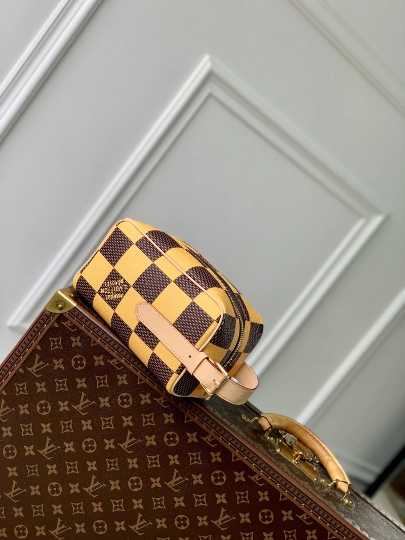 LX Cosmetic Bags Comfortable 4546