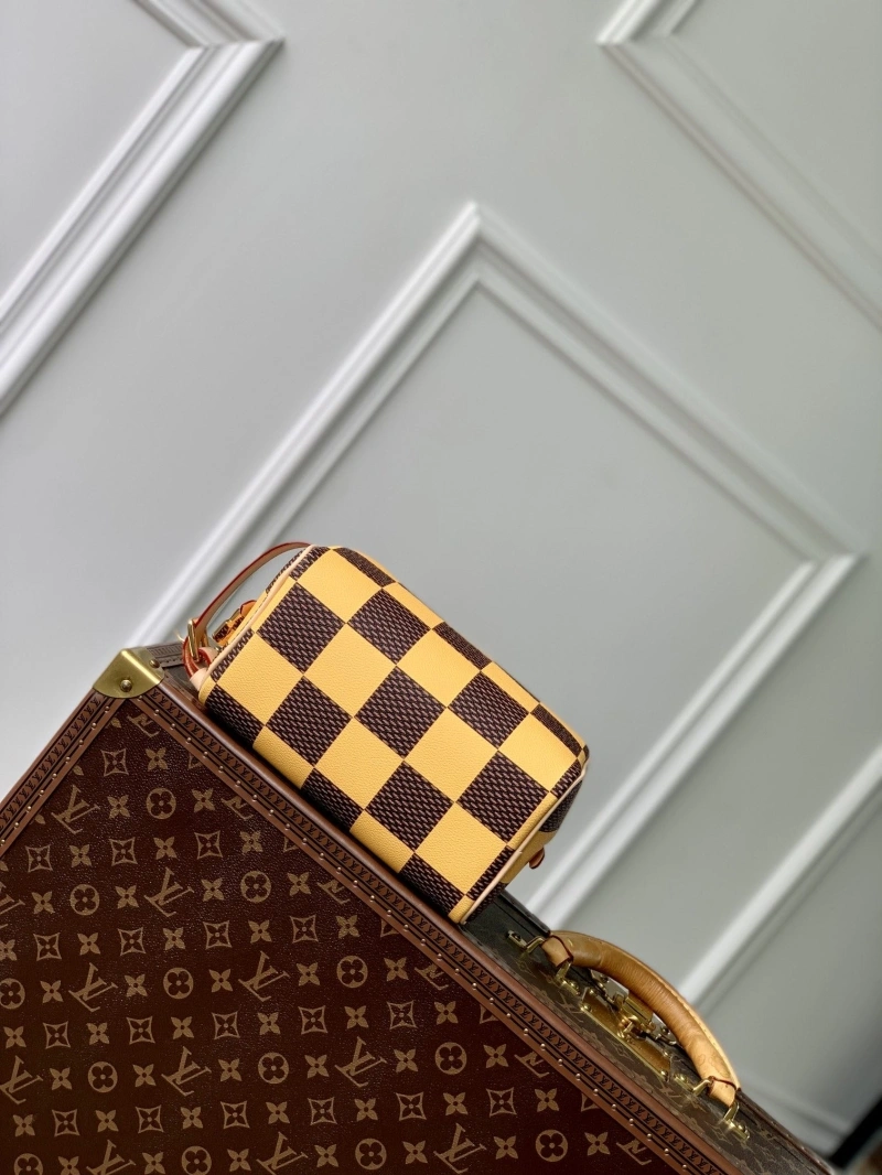 LX Cosmetic Bags Comfortable 4546