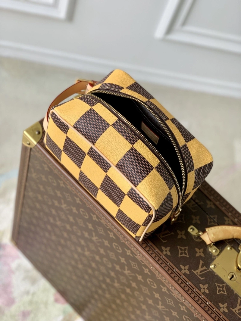 LX Cosmetic Bags Comfortable 4546