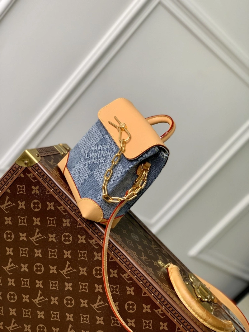 LX Satchel Bags Resilient 4500