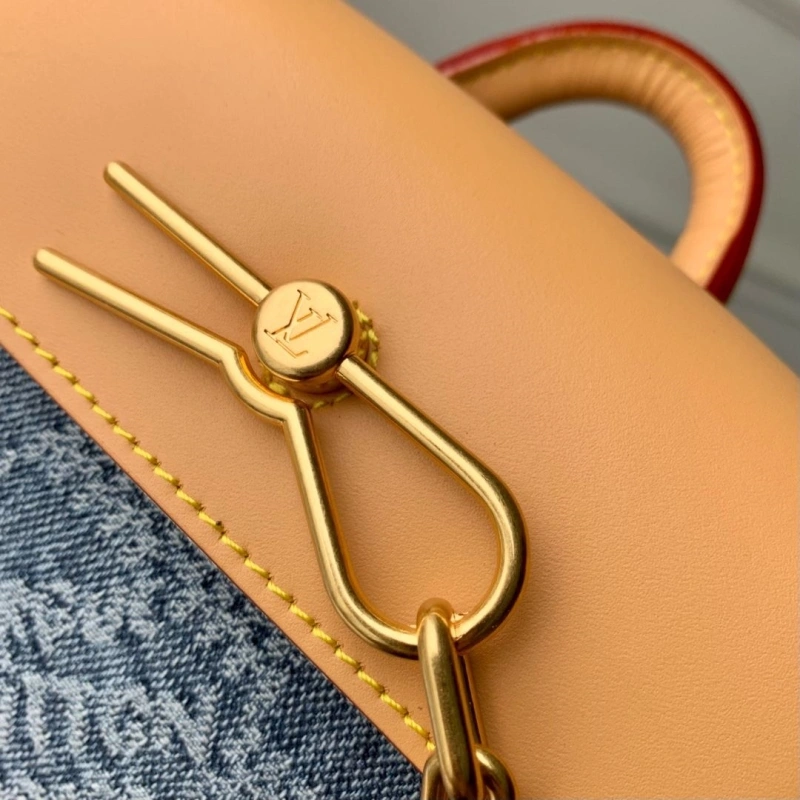 LX Satchel Bags Resilient 4500