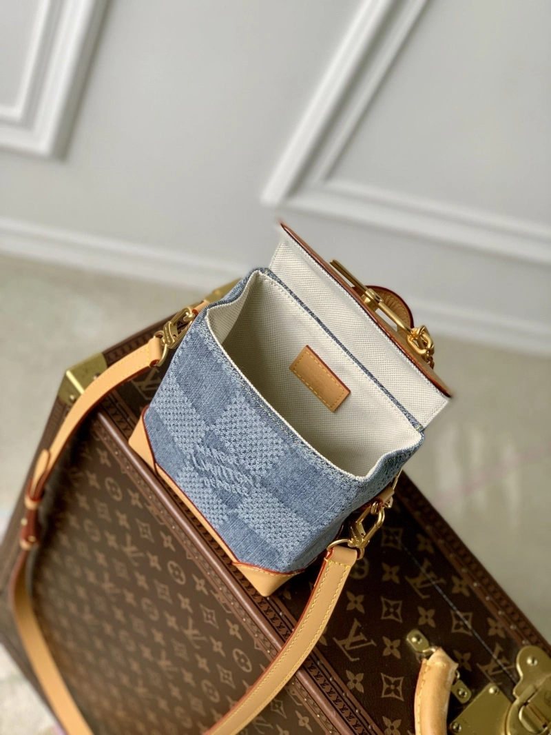 LX Satchel Bags Resilient 4500