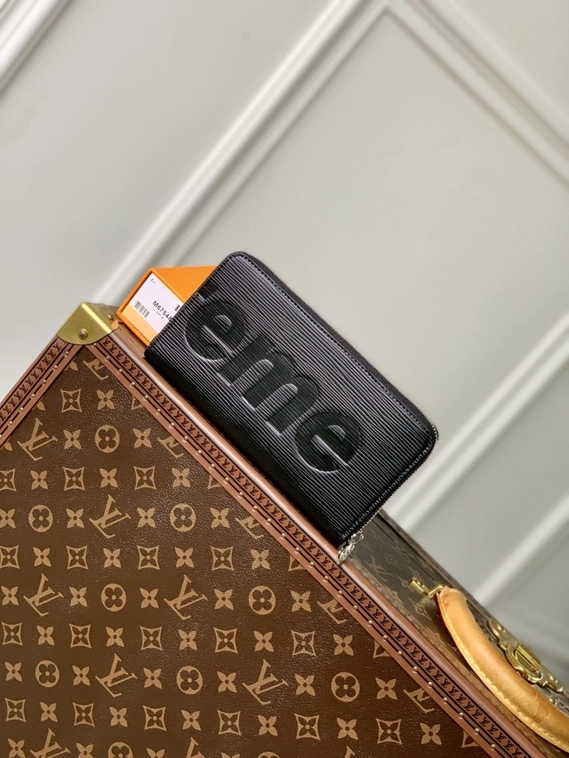 LX Wallets SportInspired 4330