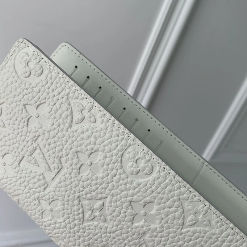 Refined LX Wallets 4329