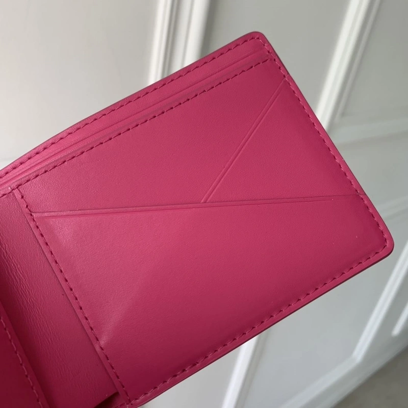 LX Wallets Practical 4308
