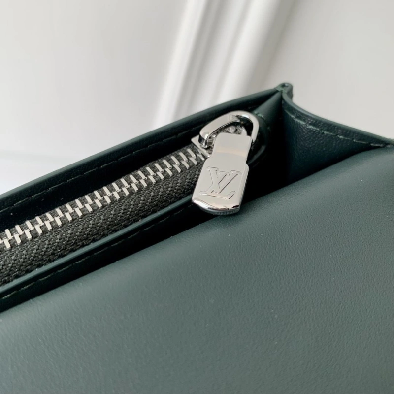 LX Wallets Refined 4282