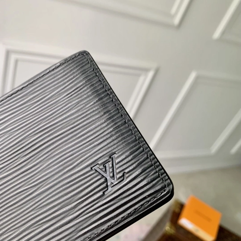 Sophisticated LX Wallets 4288