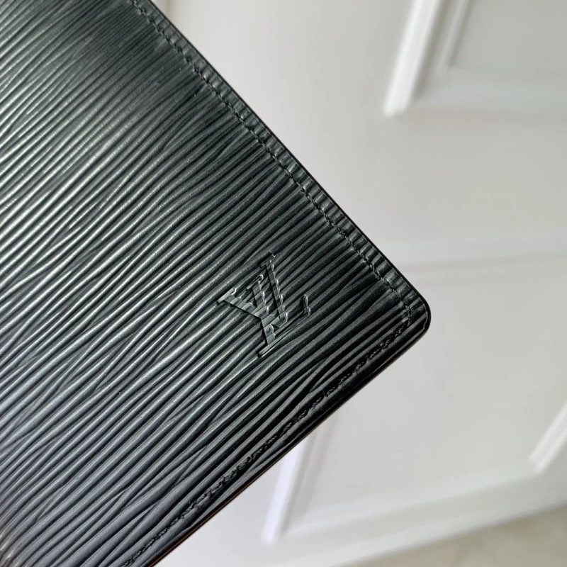 LX Wallets Sophisticated 4275