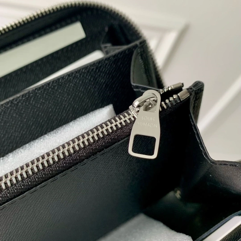 LX Wallets GoodFit 4297