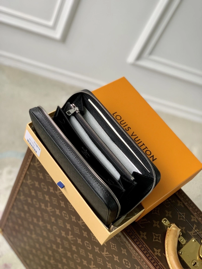 LX Wallets GoodFit 4297