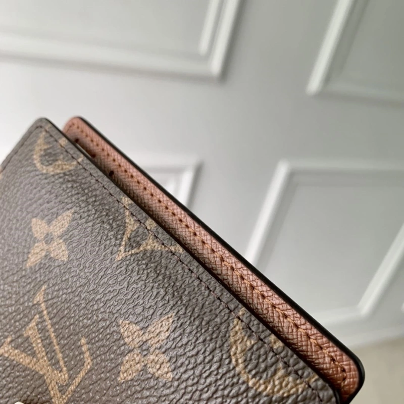 DailyWear LX Wallets 4267