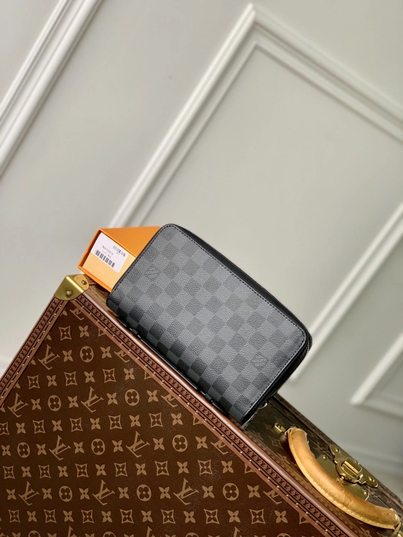 DailyWear LX Wallets 4246