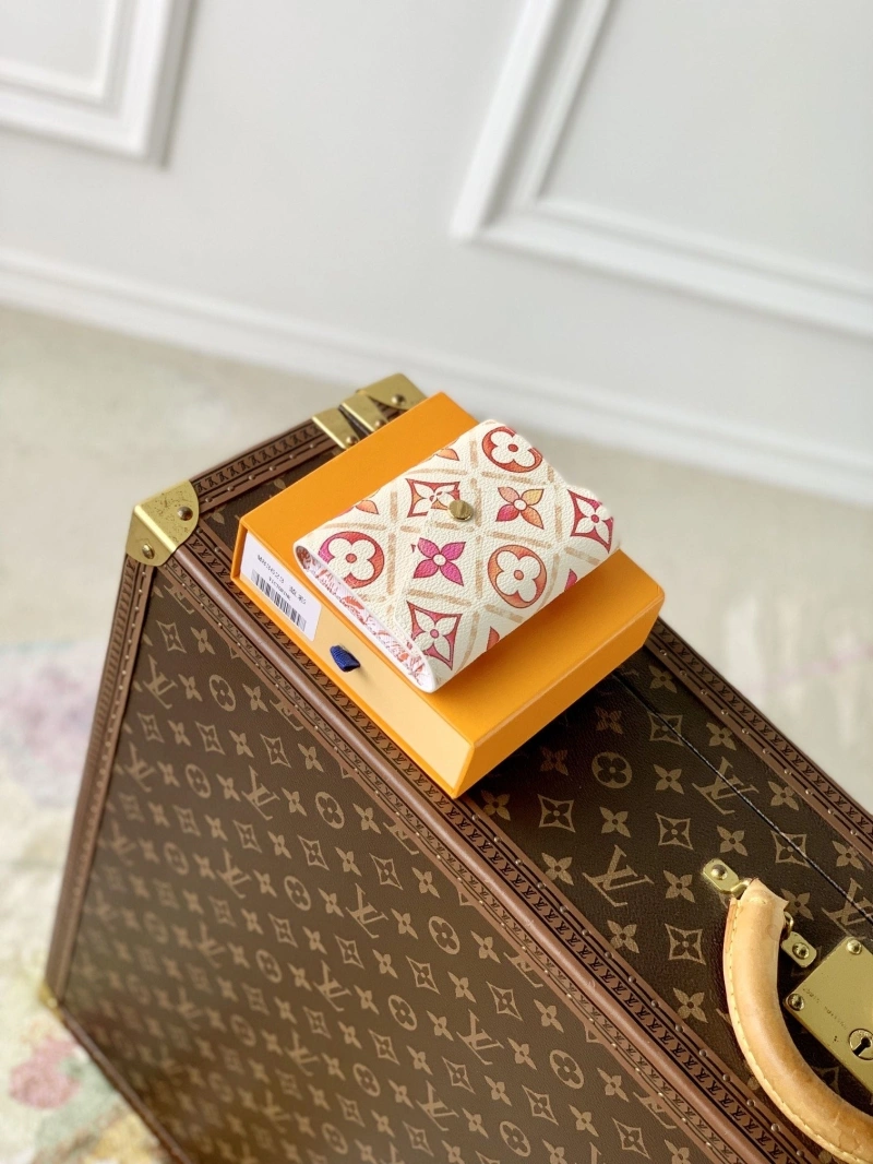 Sophisticated LX Wallets 4249