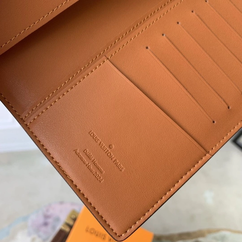 Flexible LX Wallets 4229