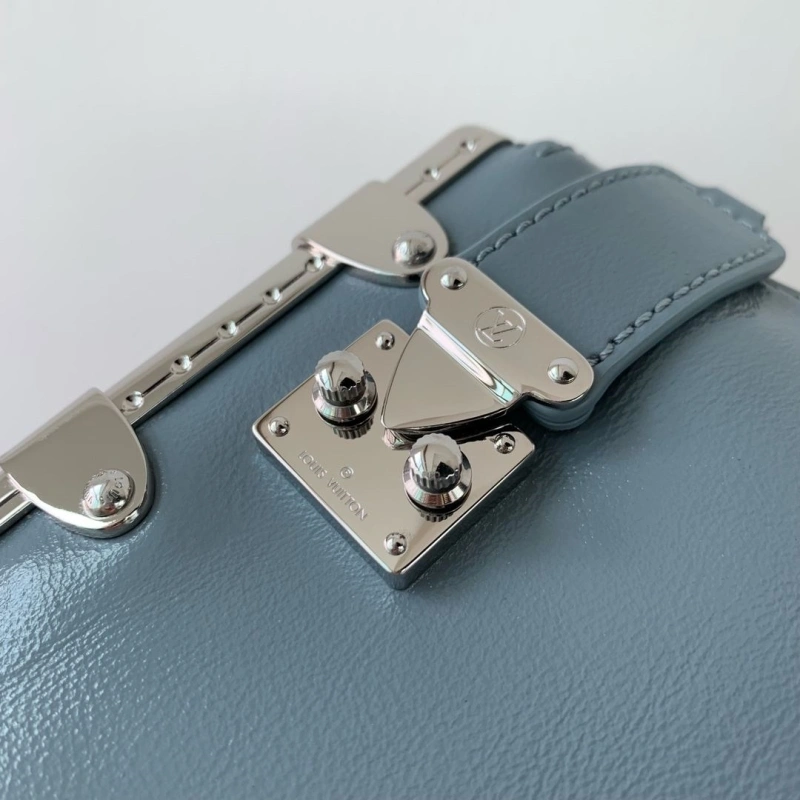 Sleek LX Box Bags 4640
