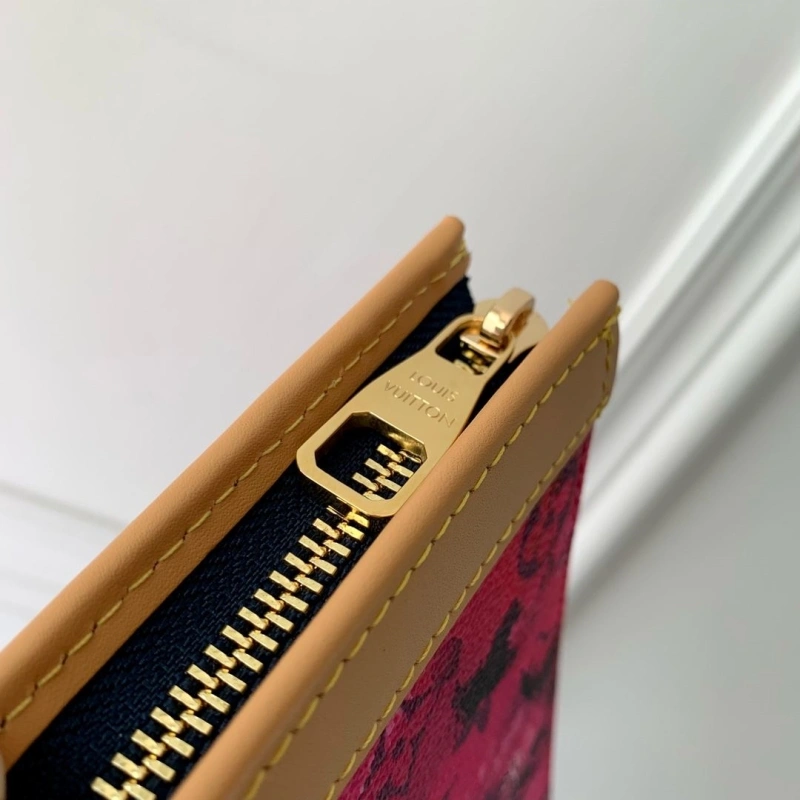 Compact LX Clutch Bags 4554