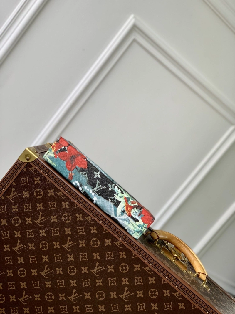 LX Clutch Bags Comfortable 4548