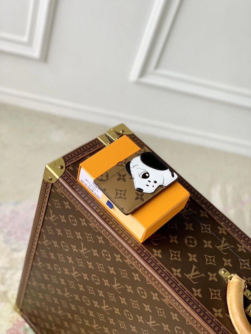 Resilient LX Wallets 4243