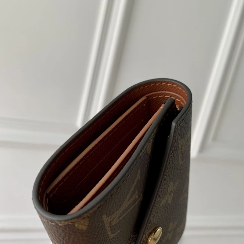 WellDesigned LX Wallets 4264