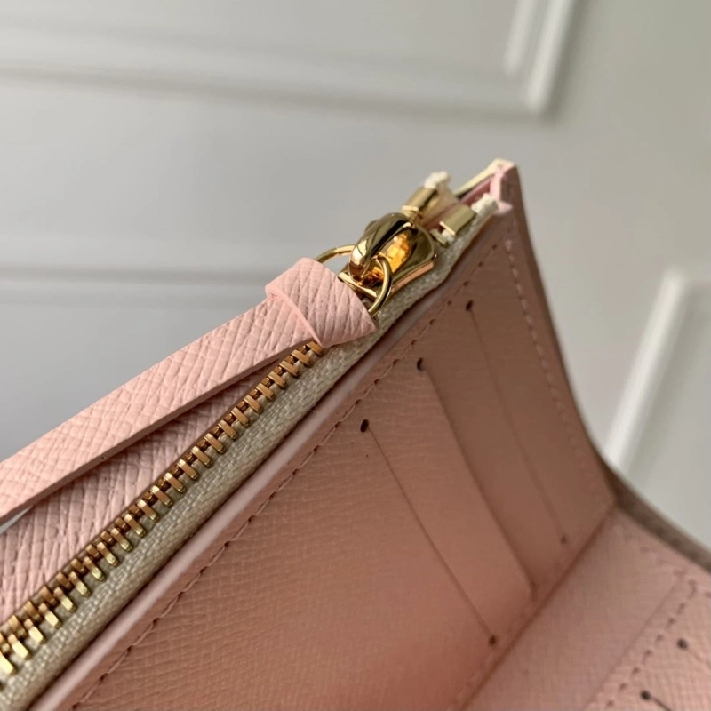 Breathable LX Wallets 4217